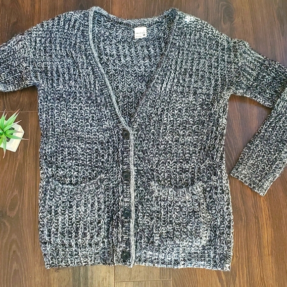 essentials by full tilt Sweaters - 🌷Loose knit sweater